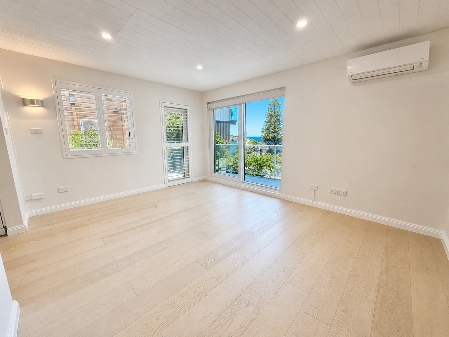 1/156 Marine Parade MAROUBRA 2