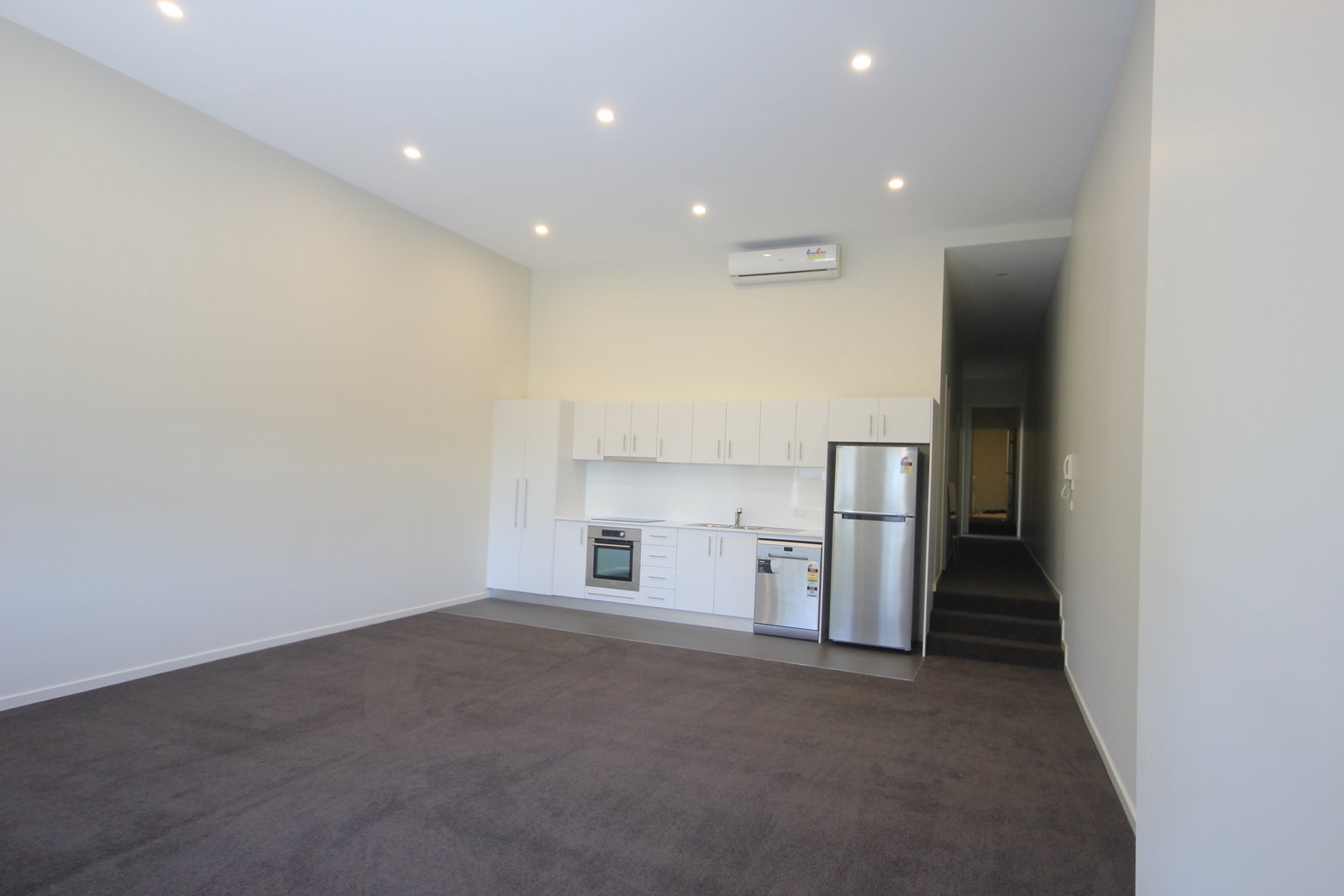 1/156 Railway Parade KOGARAH 1