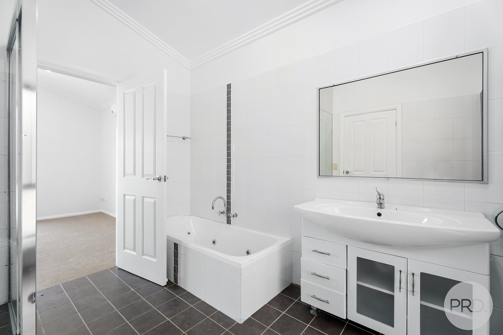 1/157A Bagnall Beach Road CORLETTE 11