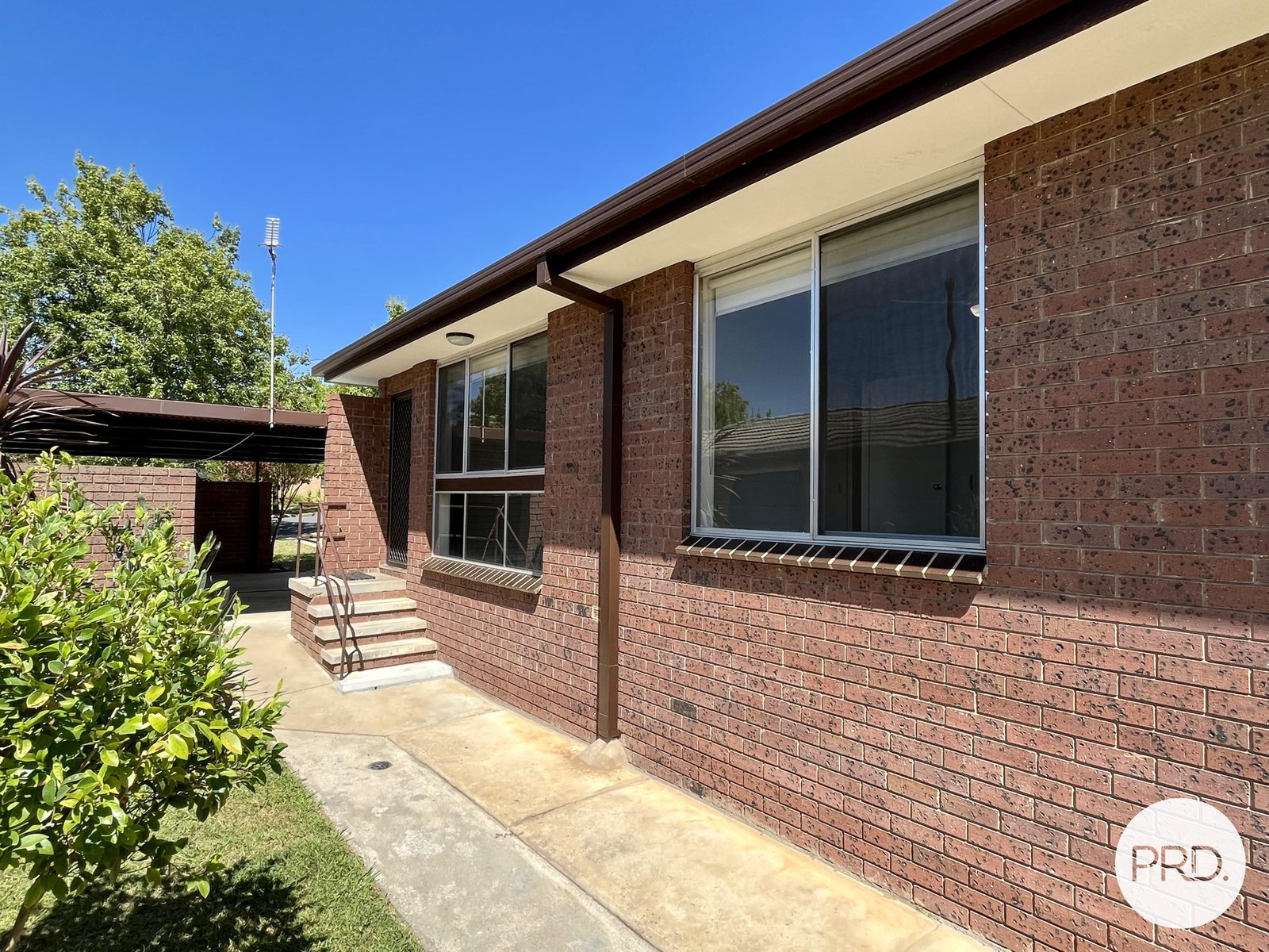 1/158 Bilba Street EAST ALBURY 2