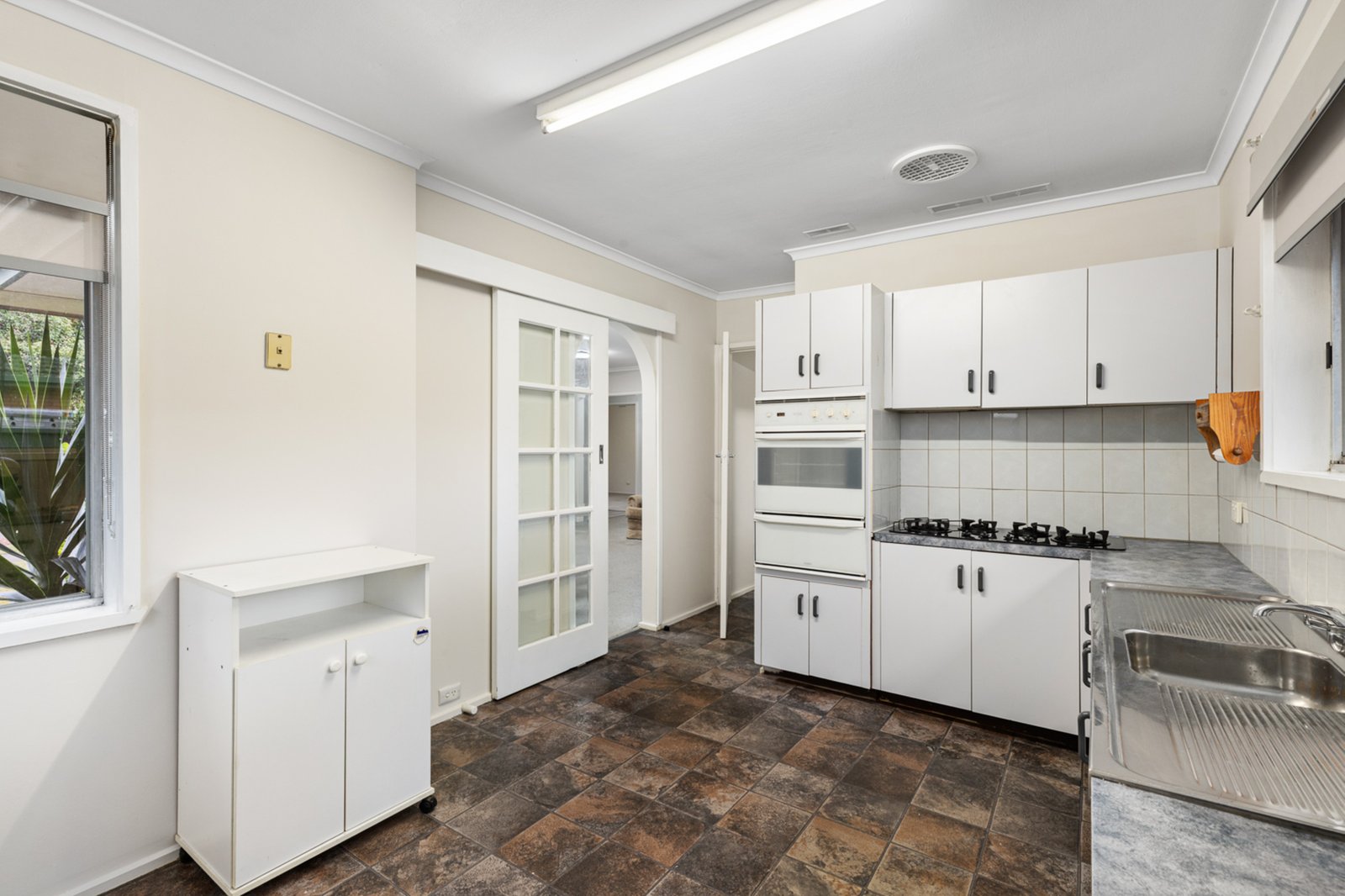 Gallery: 1158 Grevillea Road