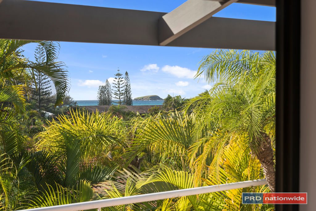 115/8 Solitary Islands Way SAPPHIRE BEACH 12