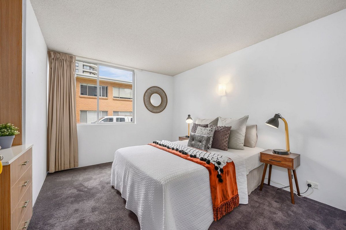 1/158 The Esplanade Burleigh Heads 7