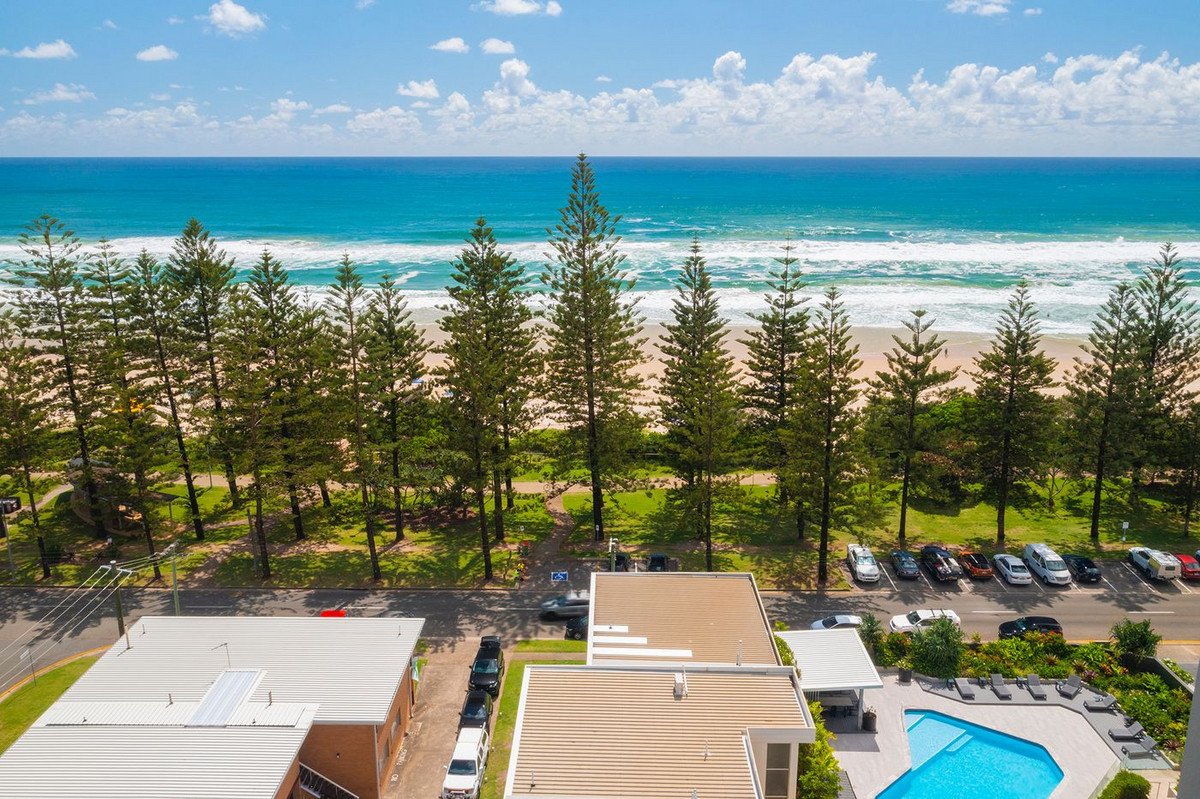 1/158 The Esplanade Burleigh Heads 13
