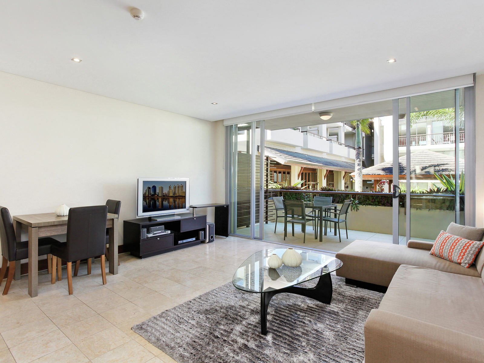 115/9 Dianella Drive CASUARINA 2