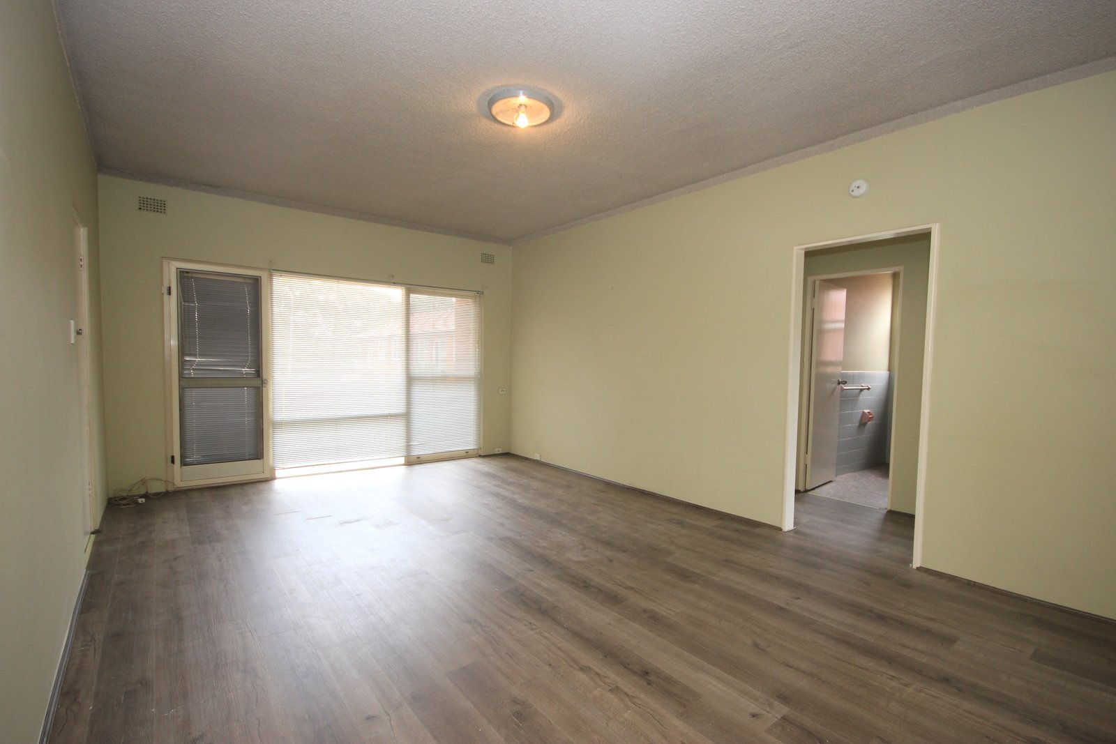 116-118 Chuter Avenue RAMSGATE BEACH 3