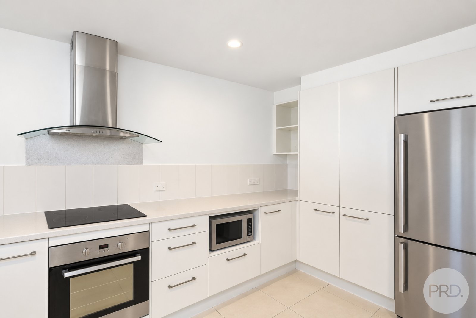 11/6-8 Tomaree Road SHOAL BAY 13