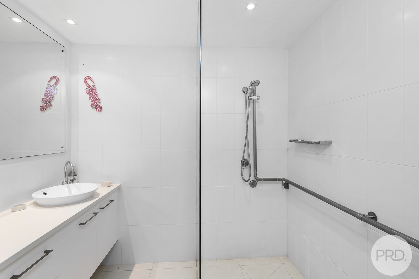11/6-8 Tomaree Road SHOAL BAY 15