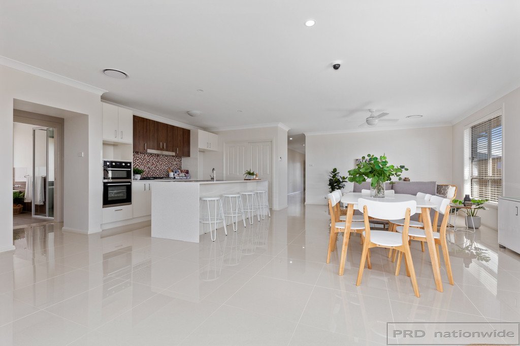 116 Arrowtail Street CHISHOLM 8