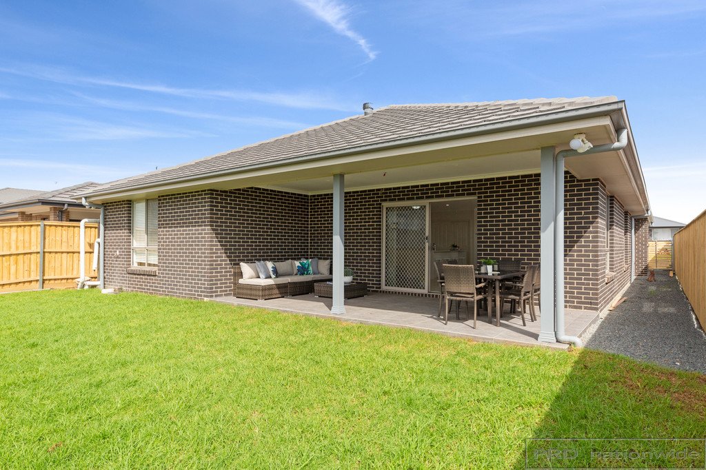 116 Arrowtail Street CHISHOLM 18