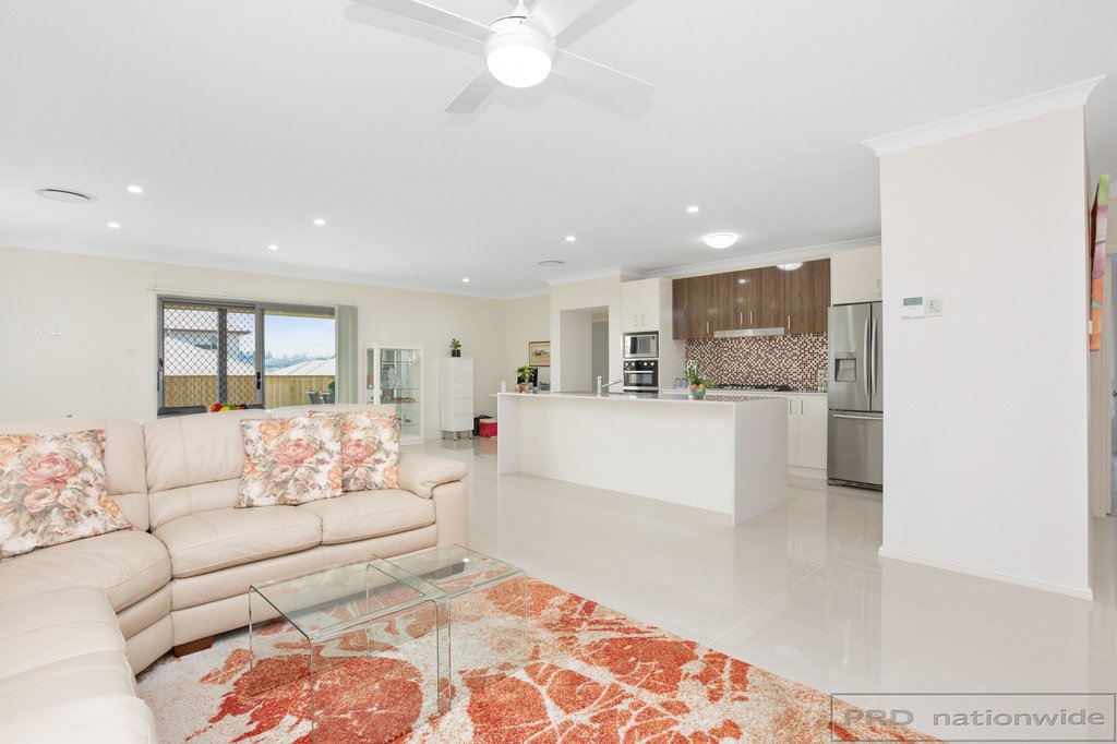 116 Arrowtail Street CHISHOLM 4