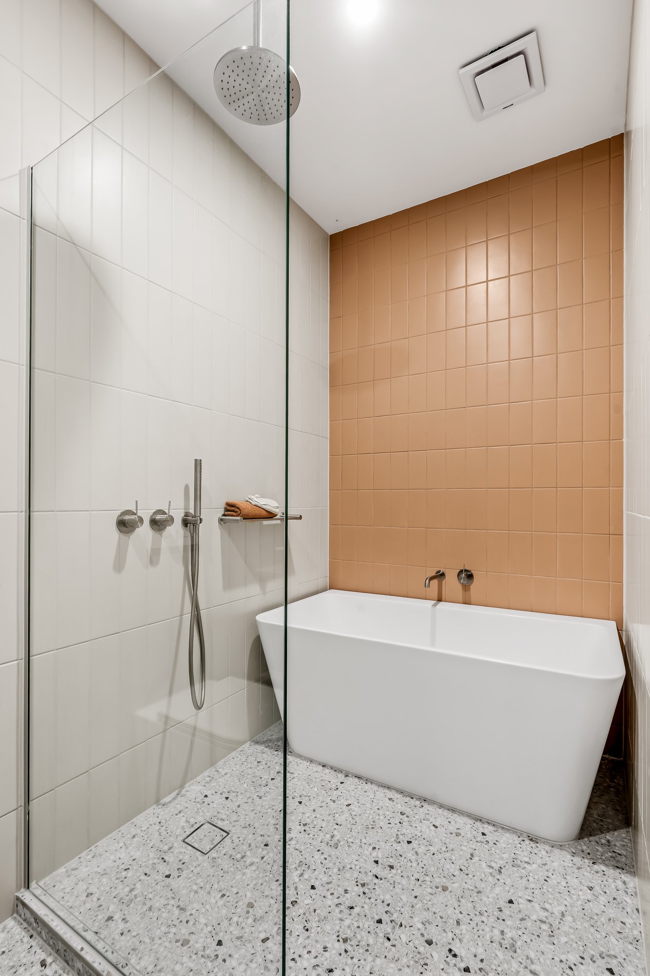 Real Estate and Property in 1/16 Arthur Street, Preston, VIC