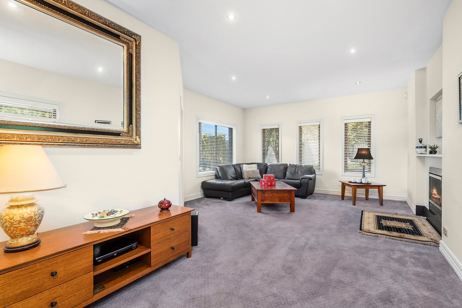 Real Estate and Property in 1/16 Calthorpe Street, Gisborne, VIC