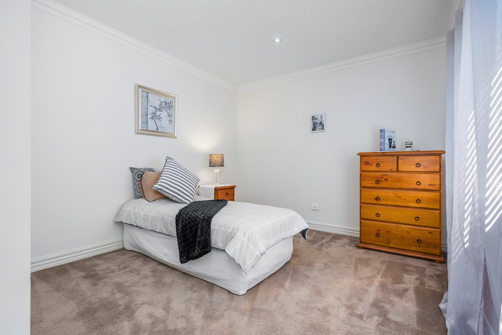 Real Estate and Property in 1/16 Calthorpe Street, Gisborne, VIC
