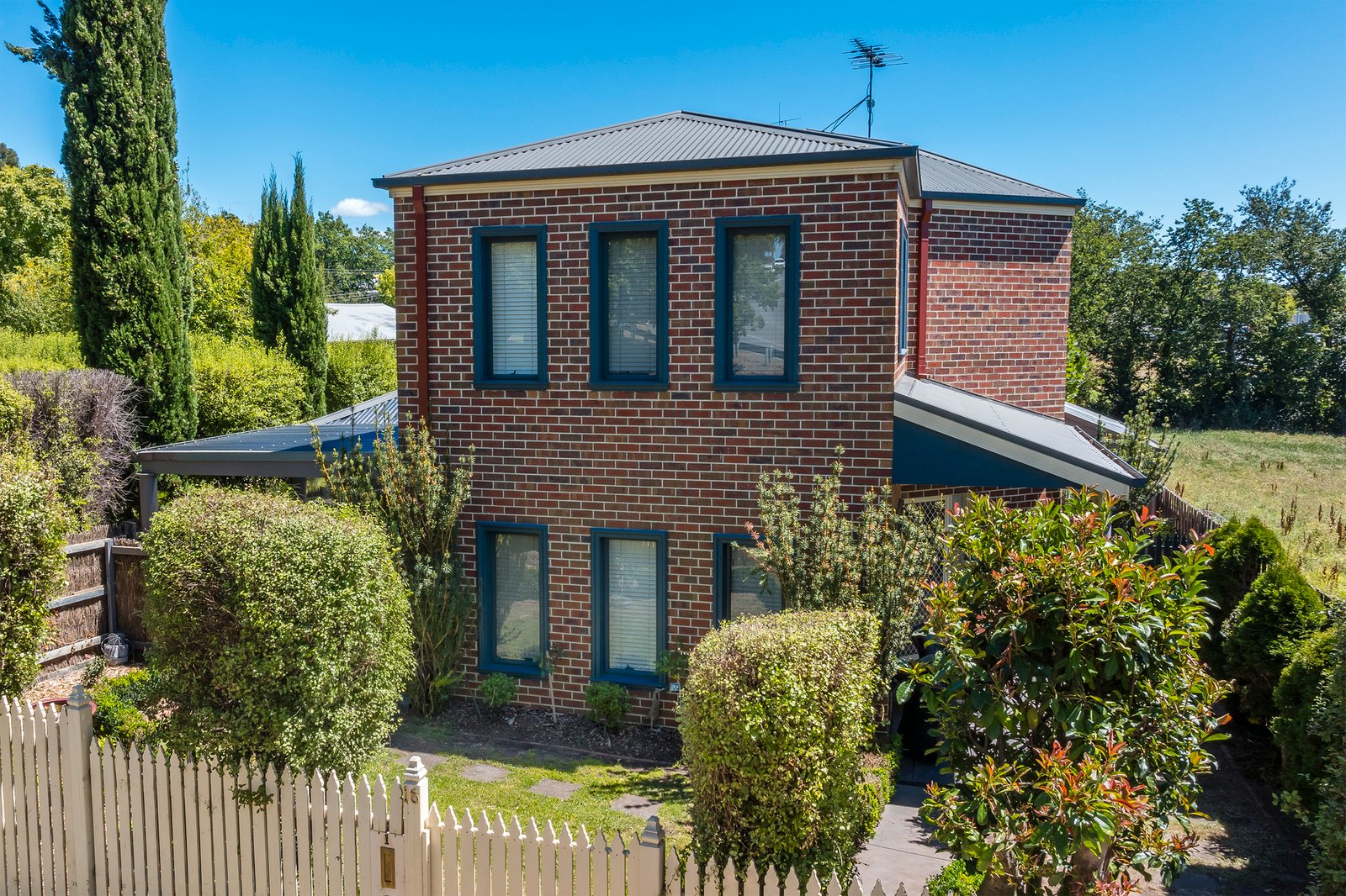 Real Estate and Property in 1/16 Calthorpe Street, Gisborne, VIC