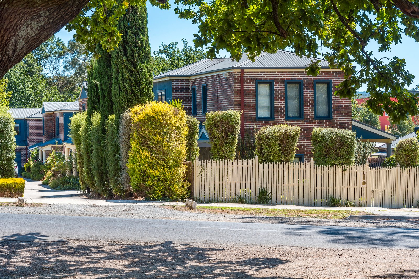 Real Estate and Property in 1/16 Calthorpe Street, Gisborne, VIC