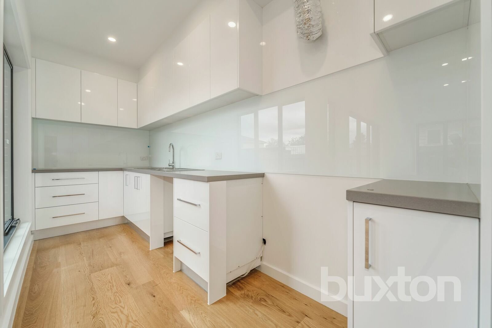 Gallery: 1/16 Coane Street