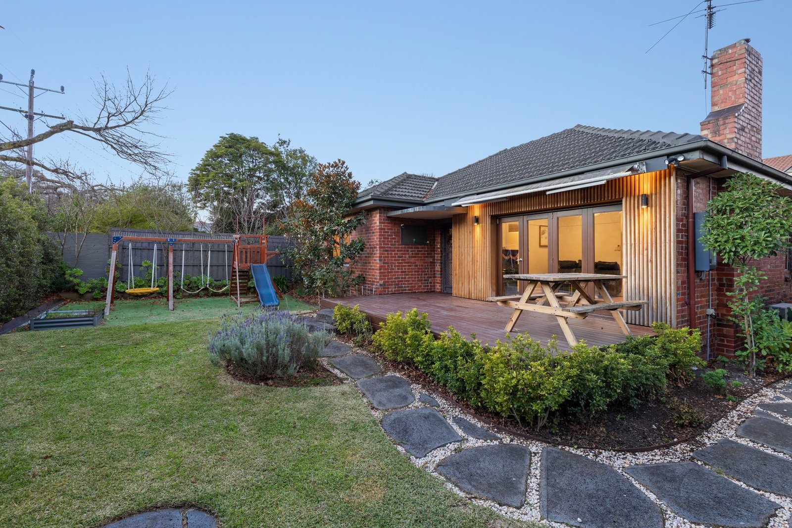 Gallery: 116 Elgar Road