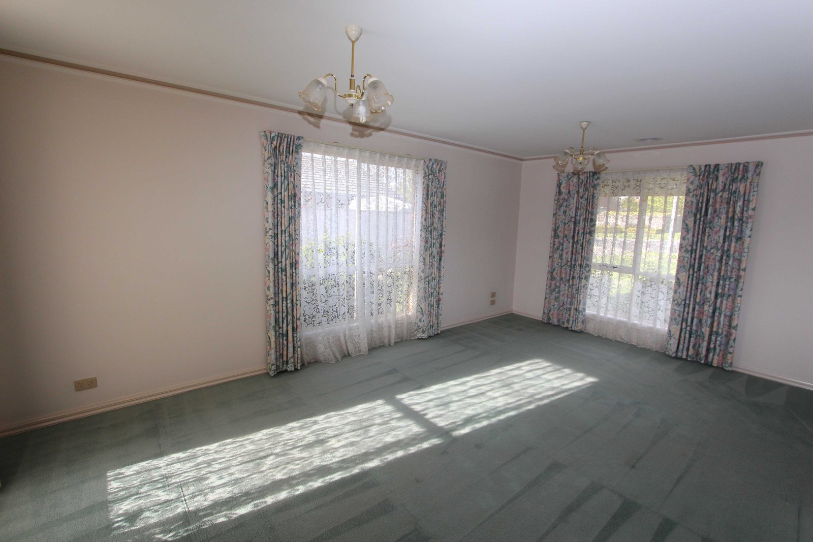 Gallery: 1/16 Fairway Court