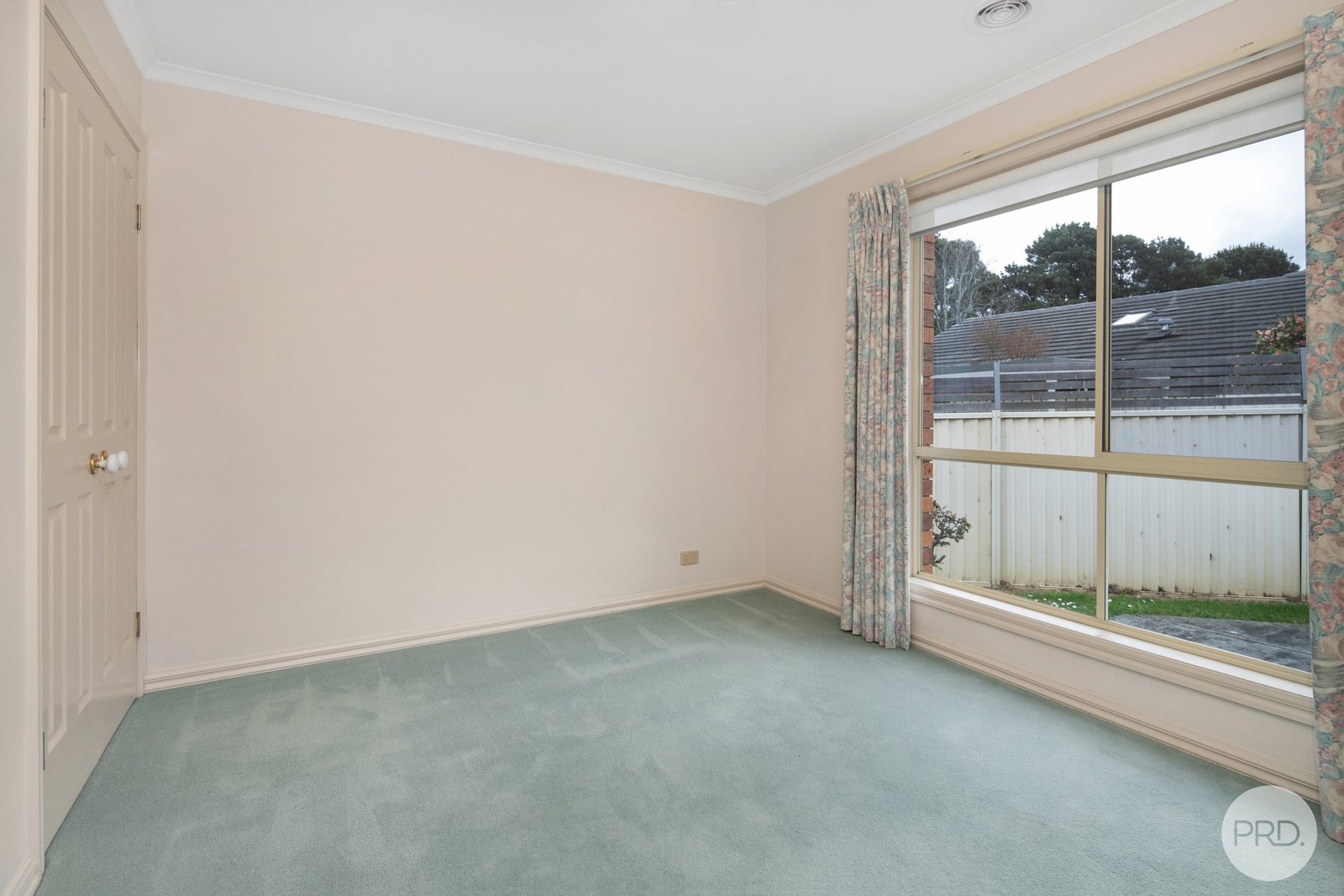 1/16 Fairway Court INVERMAY PARK 9