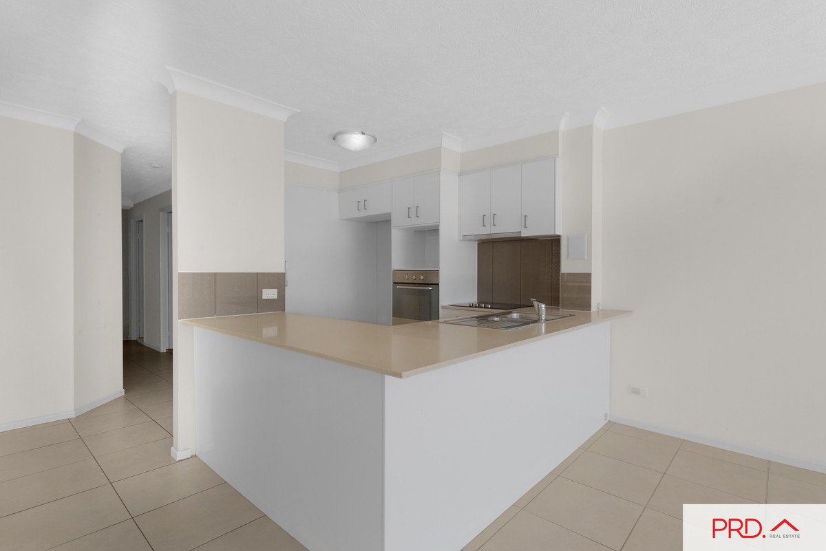 1/16 Hill Avenue Burleigh Heads 6