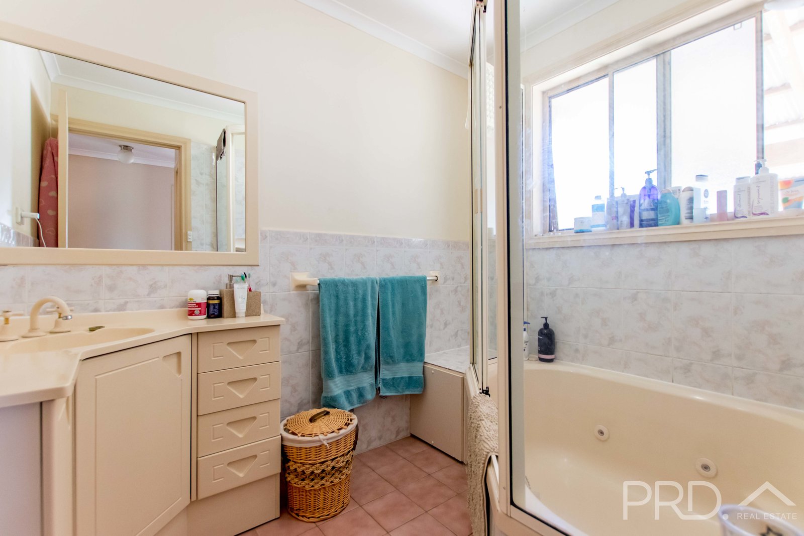 116 Howick Street TUMUT 11