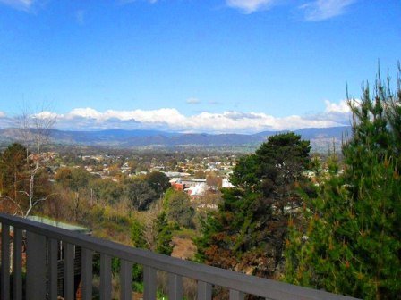 116 Howick Street TUMUT 9