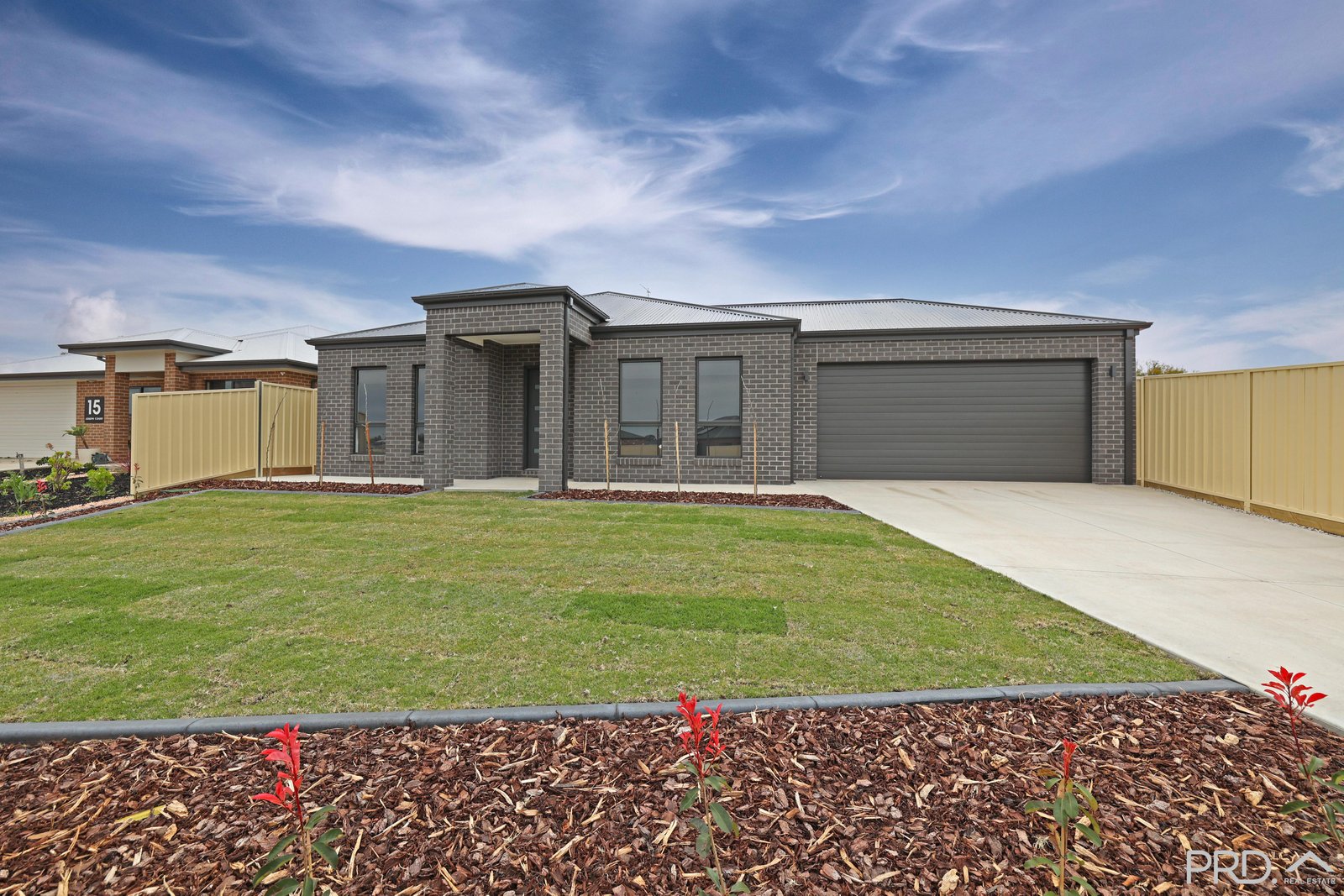 1/16 Joseph Crt  RED CLIFFS 2