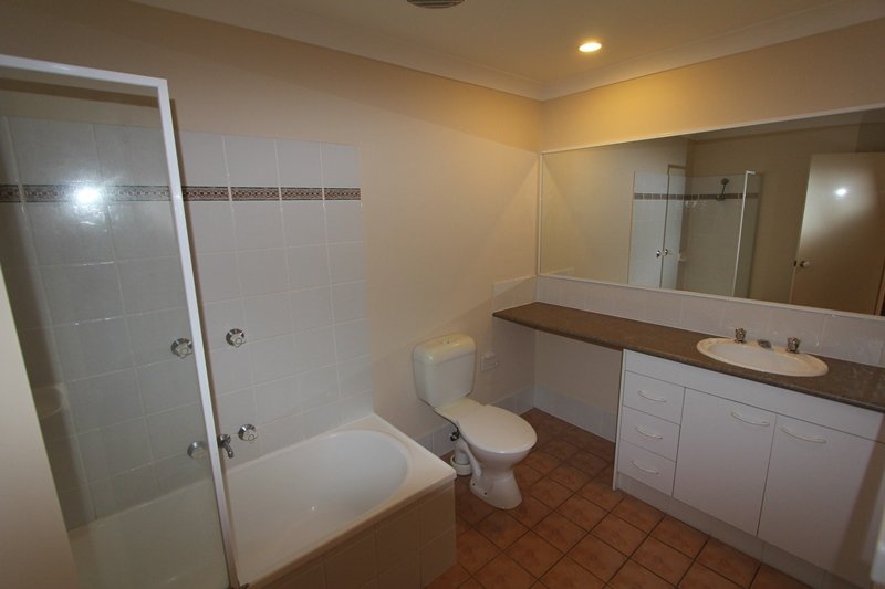 1/16 Judith Avenue SOUTHPORT 11