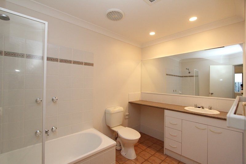 1/16 Judith Avenue SOUTHPORT 9