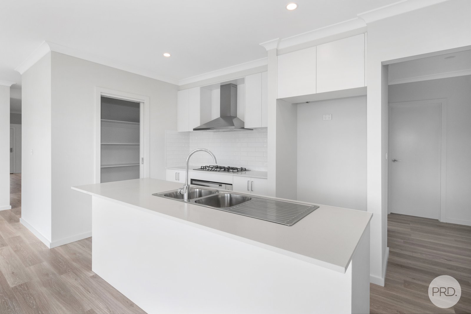 116 Kossuth Street SEBASTOPOL 2