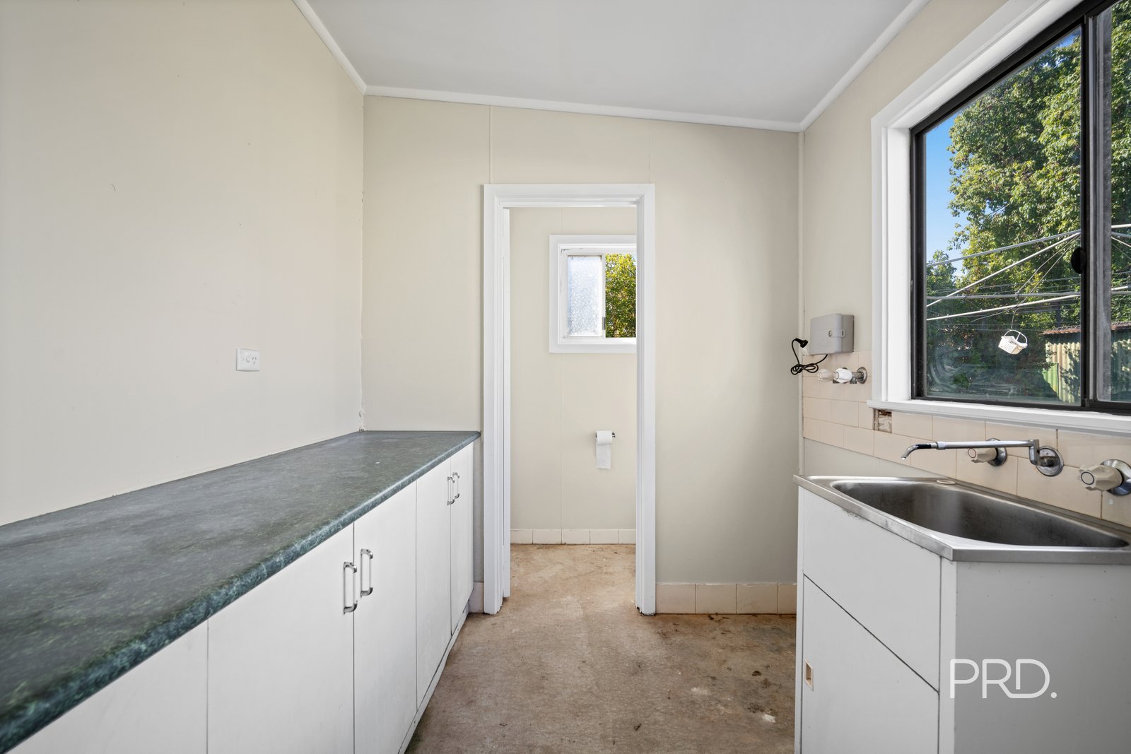 116 Main Street JUNEE 12