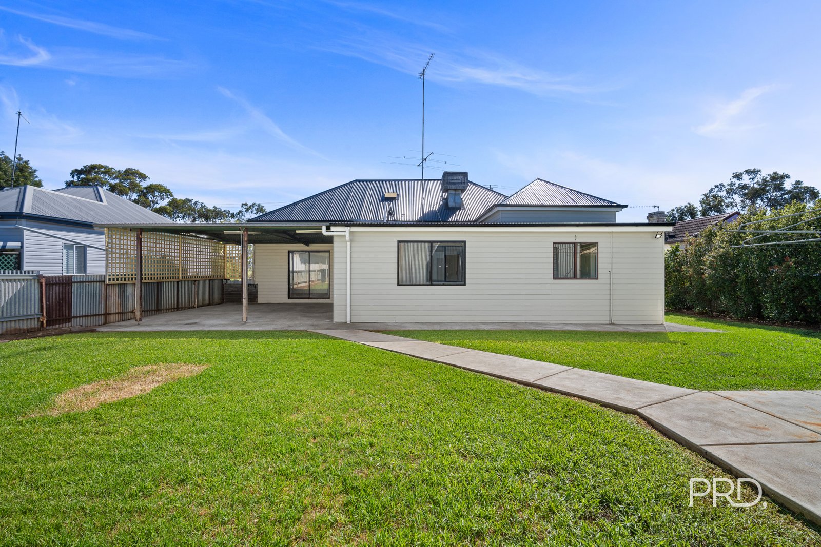 116 Main Street JUNEE 14