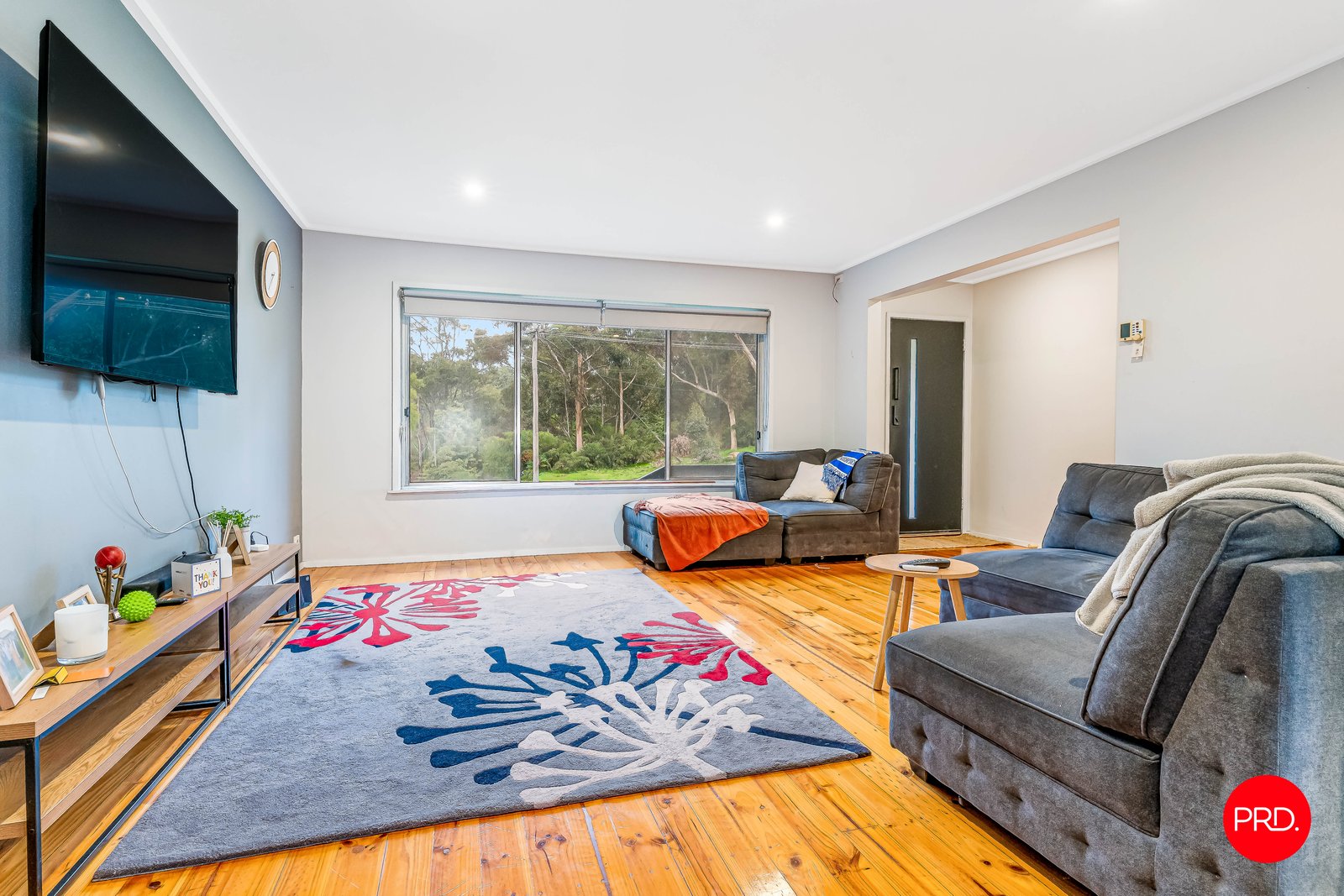 116 Maple Street GOLDEN SQUARE 4