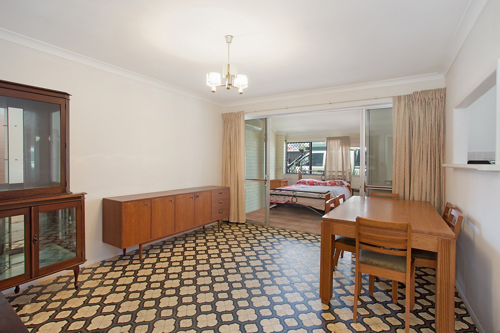 1/16 McGregor Crescent TWEED HEADS 4