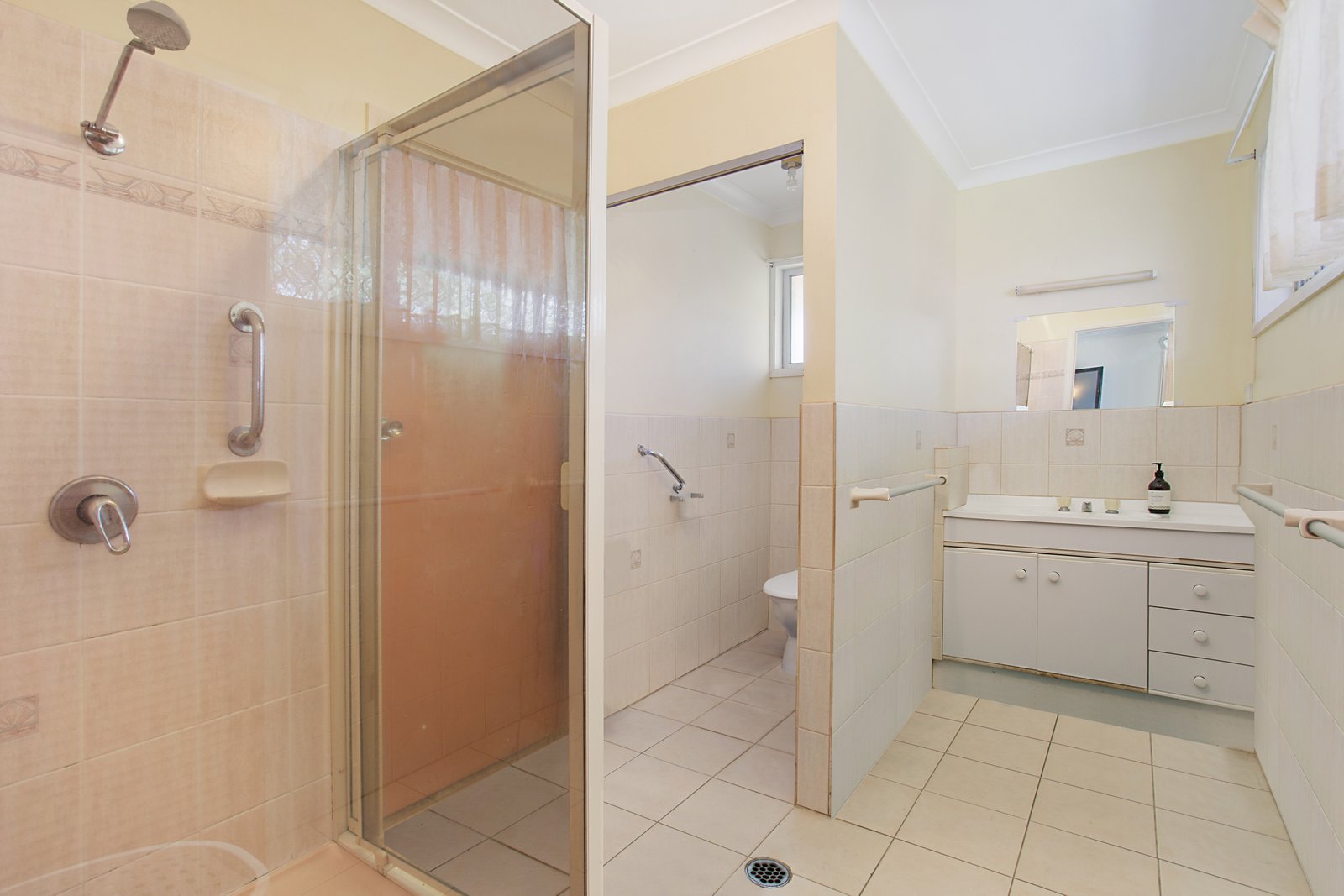 1/16 McGregor Crescent TWEED HEADS 9