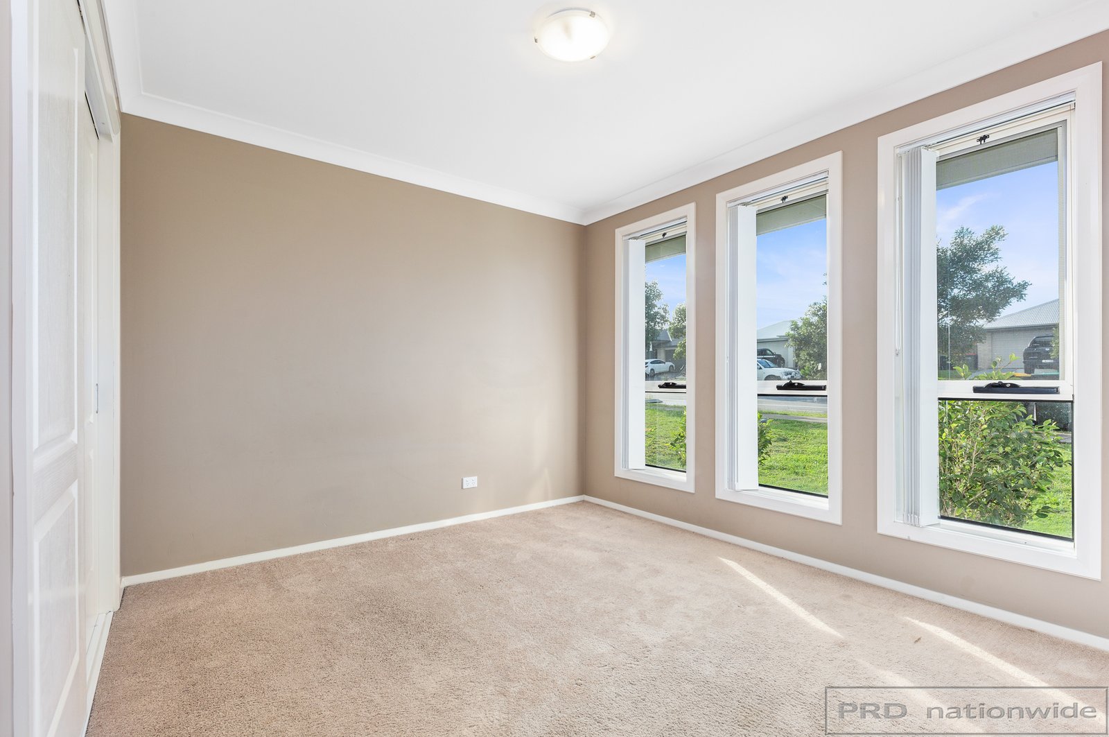 116 McKeachie Drive ABERGLASSLYN 6