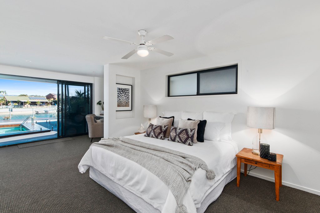 116 Melaleuca Drive PALM BEACH 12