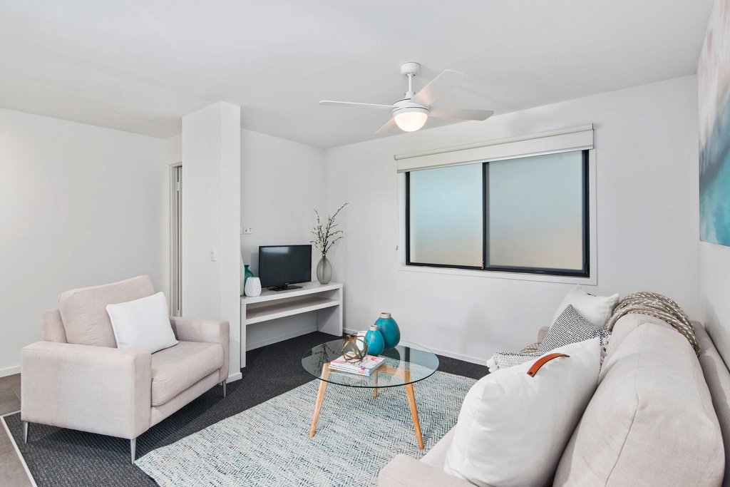 116 Melaleuca Drive PALM BEACH 14
