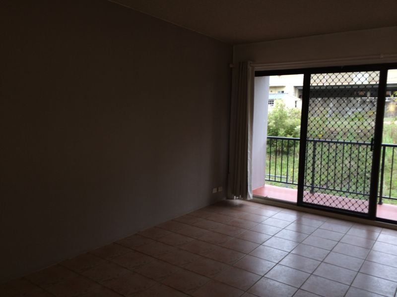 1/16 Messines Street SHOAL BAY 2