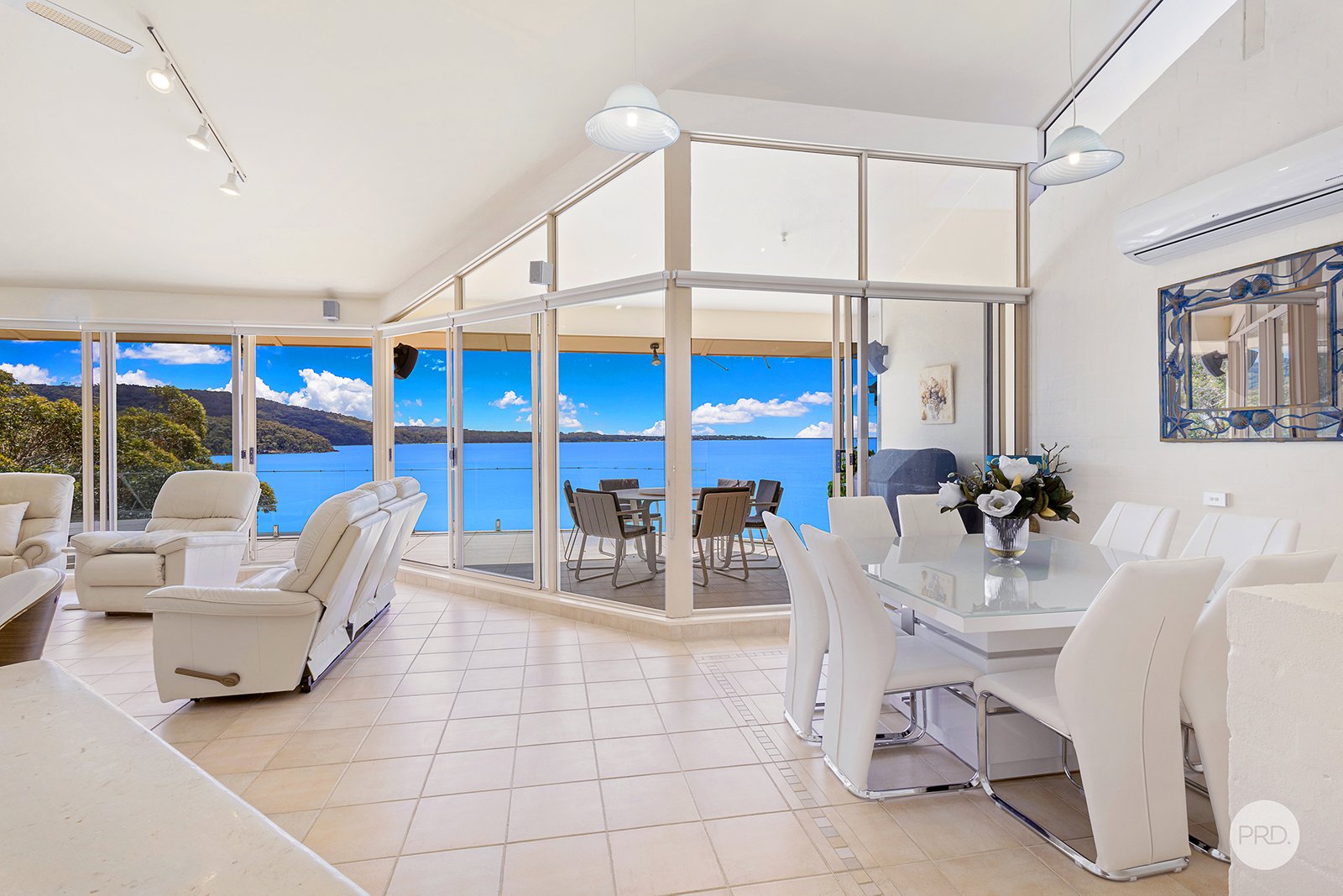 1/16 Mitchell Street SOLDIERS POINT 6