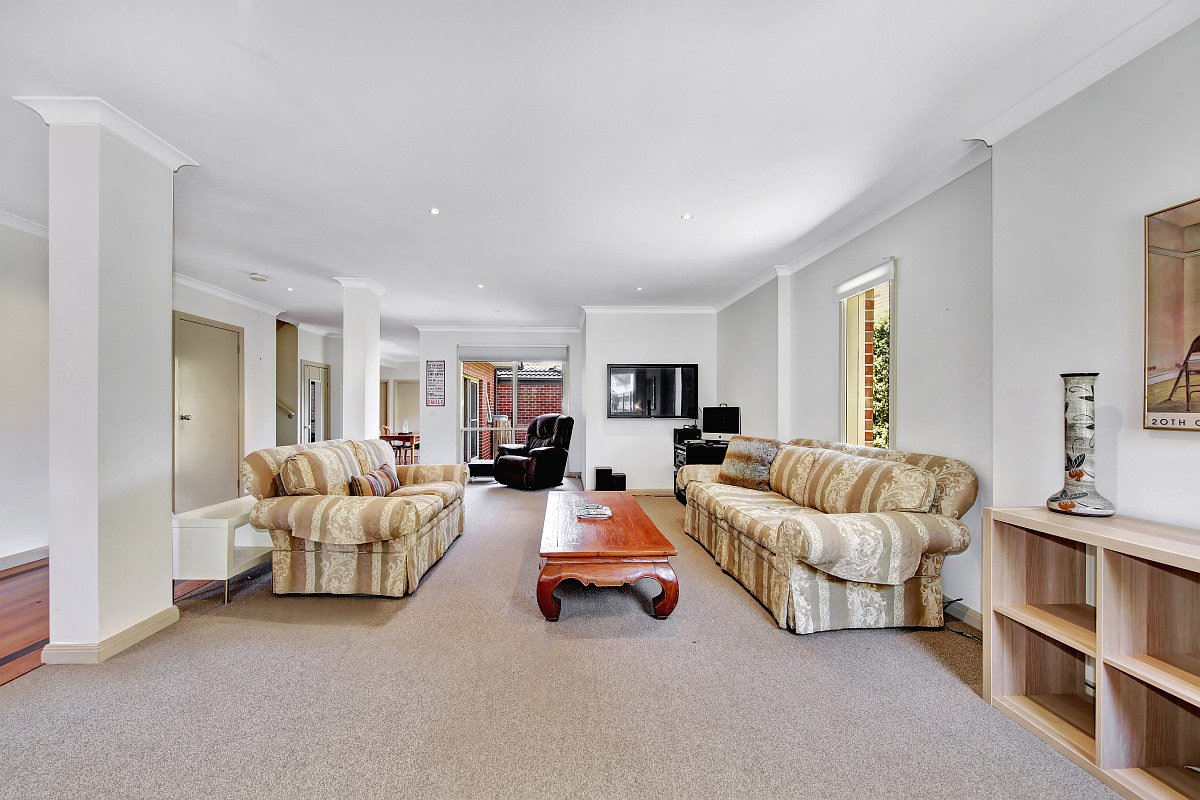 Gallery: 1/16 Montgomery Street