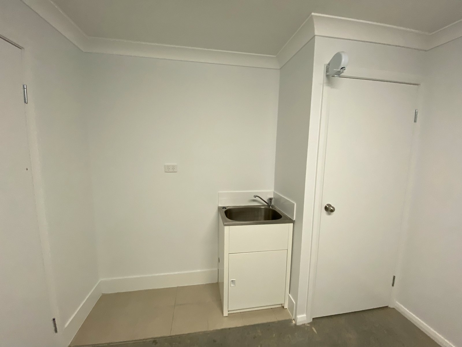 1/16 Mustang Close TAMWORTH 6