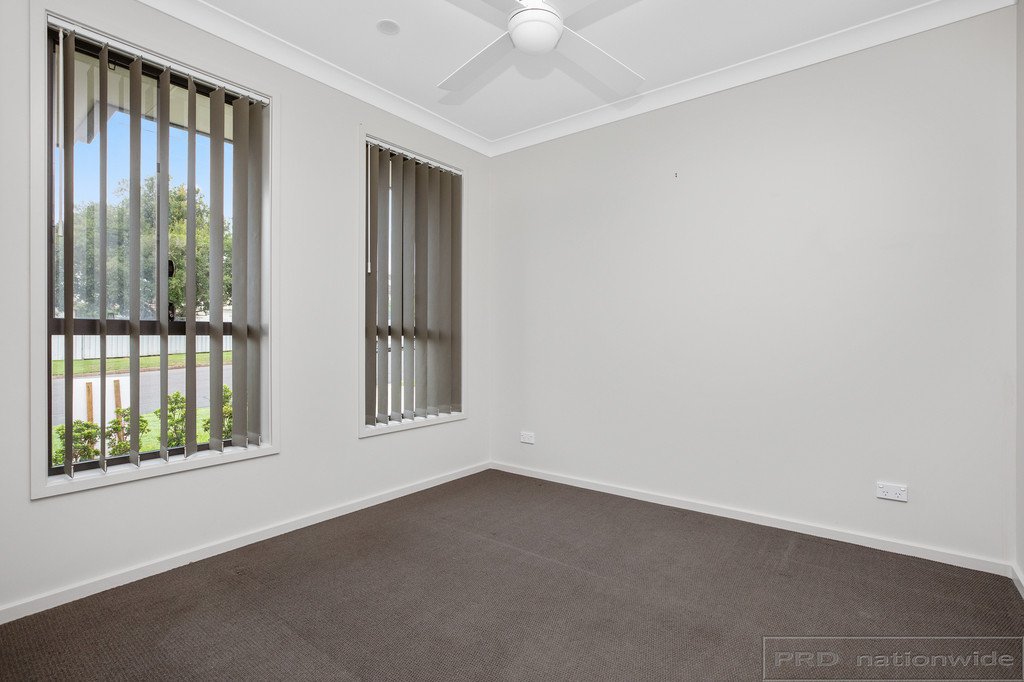 1/16 Ogilvie Street BERESFIELD 9