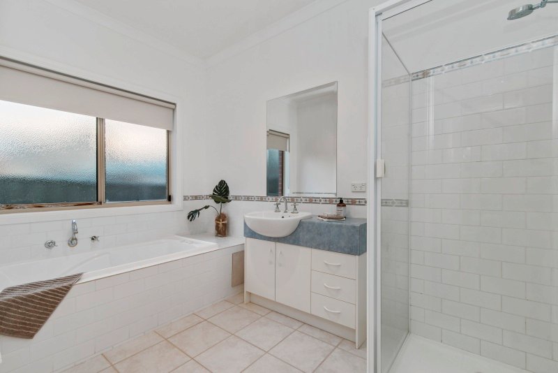 116 Osborne Street SPRING GULLY 8