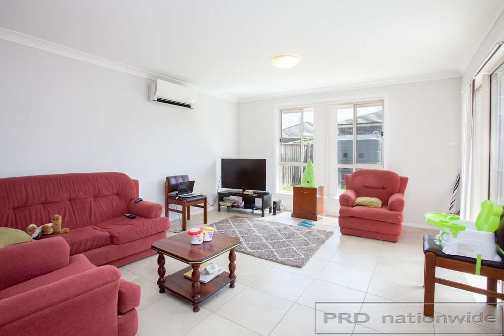 1/16 Oystercatcher Street ABERGLASSLYN 2
