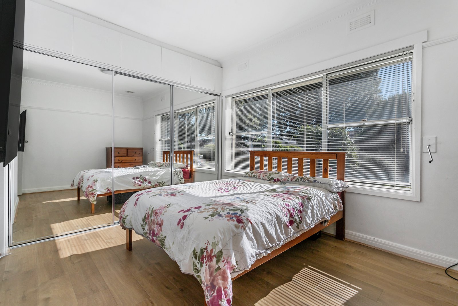 Gallery: 1/16 Parer Street