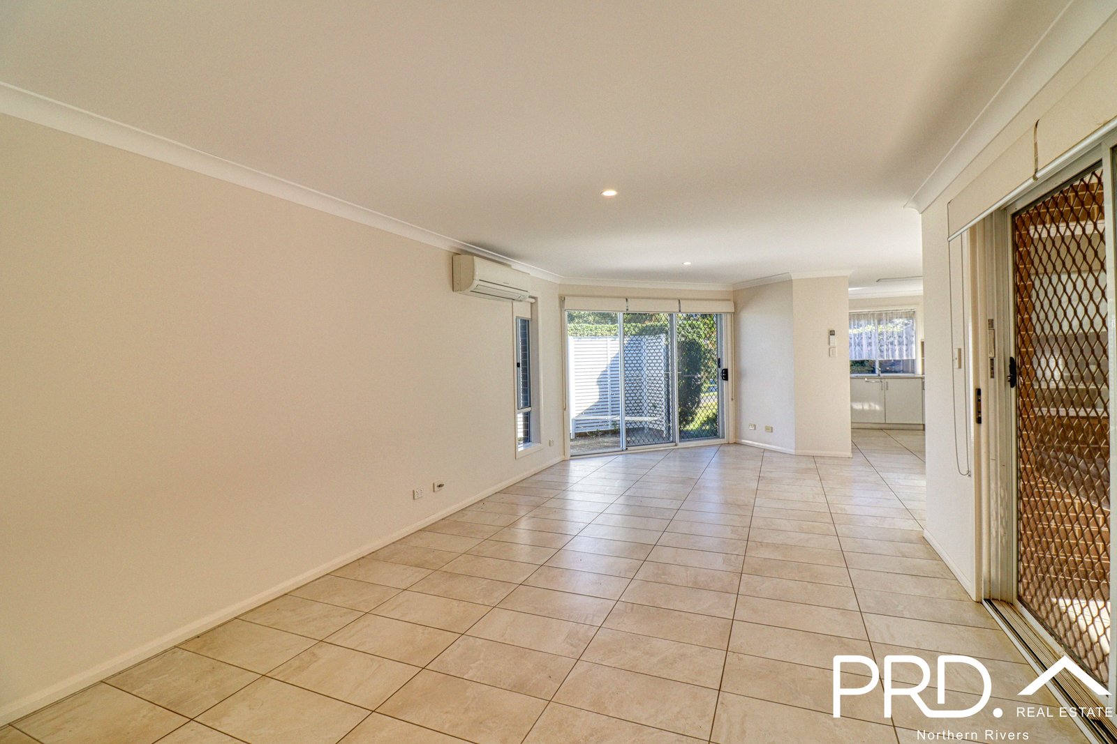 1/16 Rancher Court WOLLONGBAR 4