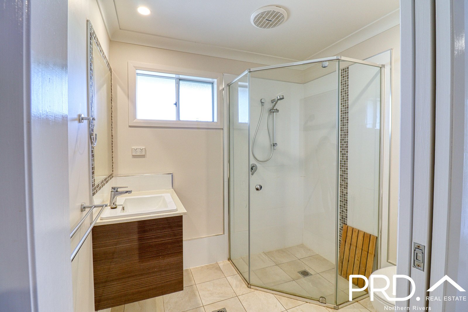 1/16 Rancher Court WOLLONGBAR 10