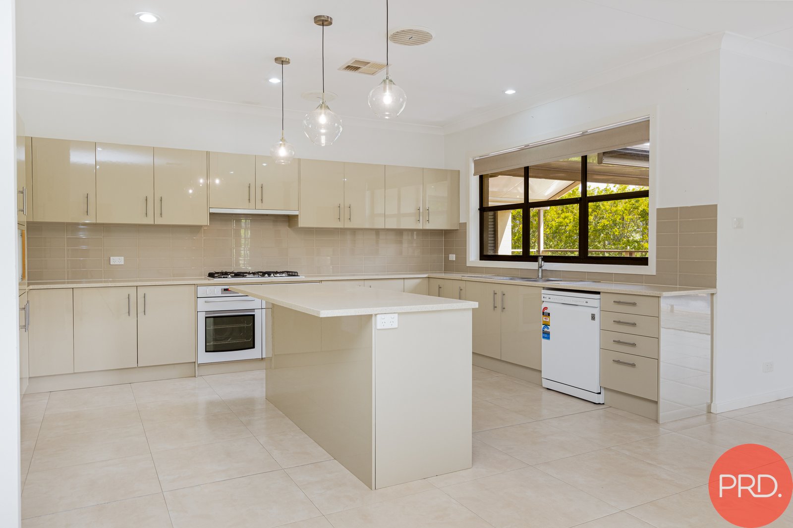 116 Reflection Drive LOUTH PARK 5